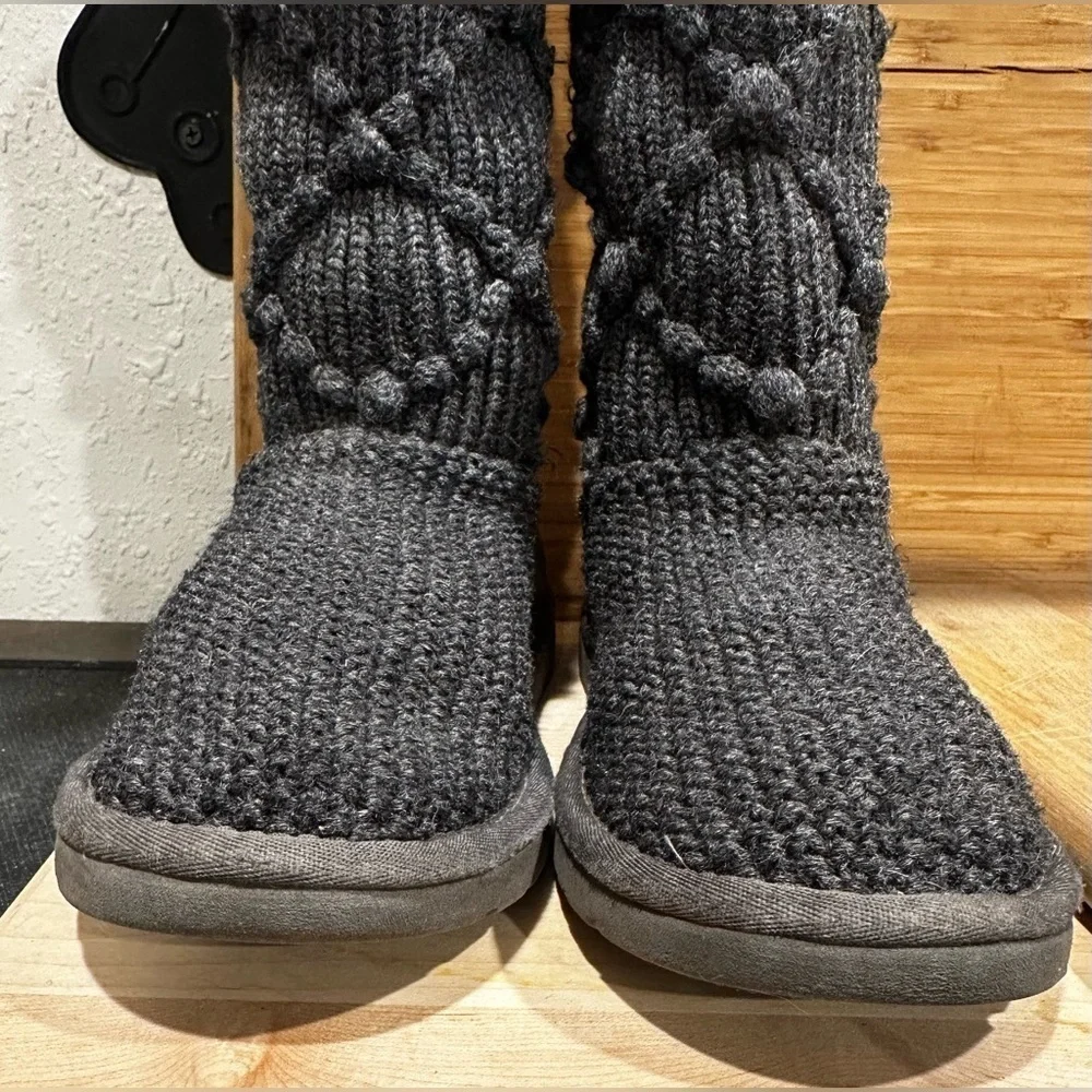 UGG Argyle Cable Knit Sock Boots Gray Charcoal Ankle Booties 6 - Picture 5 of 7